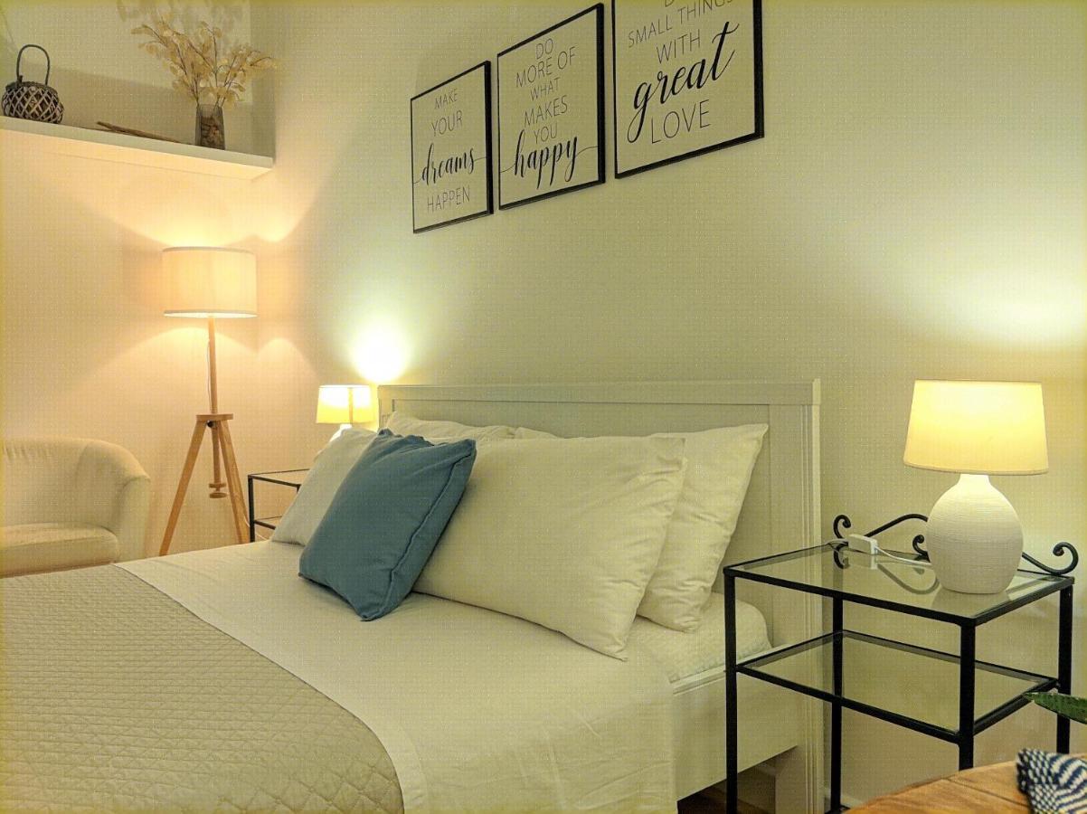 Il Girasole Bb Cagliari Bed & Breakfast エクステリア 写真